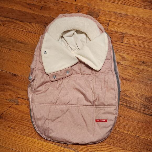 Lot Of 2 Infant Car Seat Covers - Pink & Black By SkipHop & JJ Cole Winter Baby - Picture 2 of 10